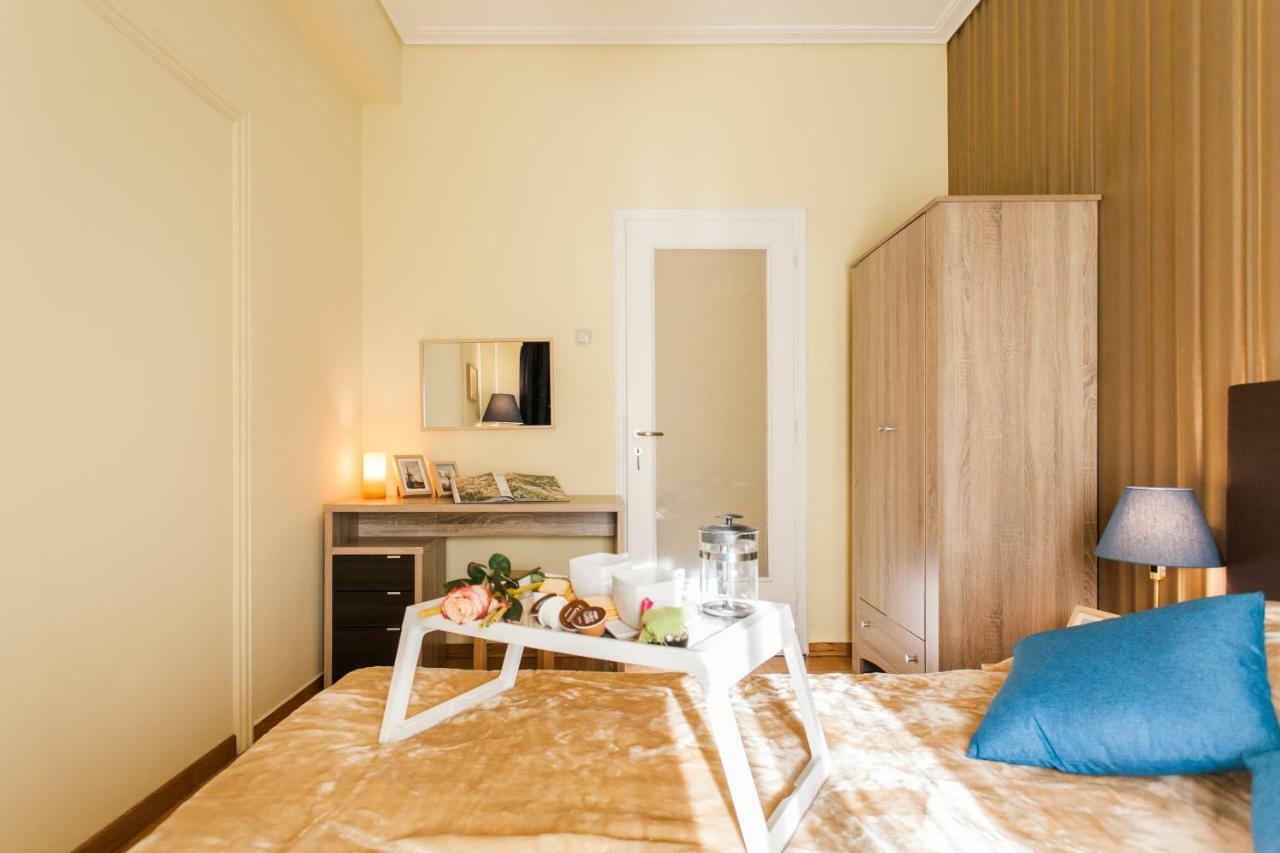 Private View In Near To Acropolis Metro Station Homestay Athens