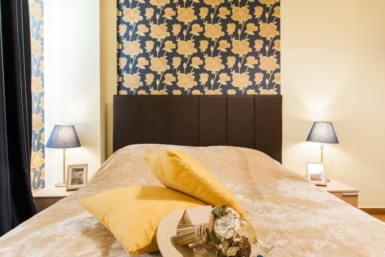 Homestay Private View In Near To Acropolis Metro Station Athens